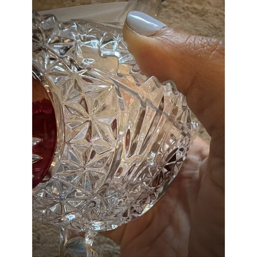 Hofbauer Byrdes Red Bird Crystal Small Oval Shaped Covered Trinket Box